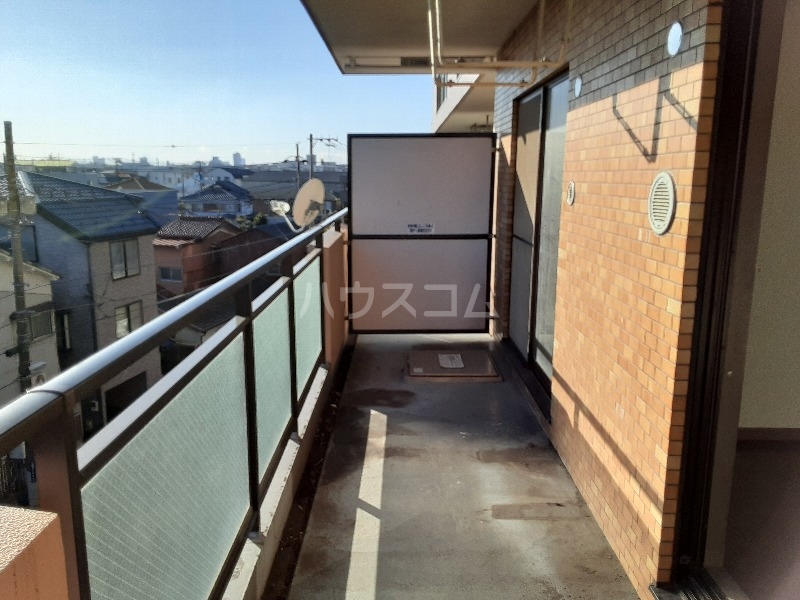 21/30 バルコニー