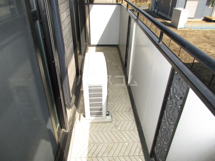 13/20 バルコニー