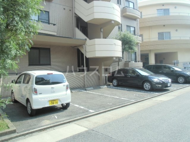 11/18 駐車場