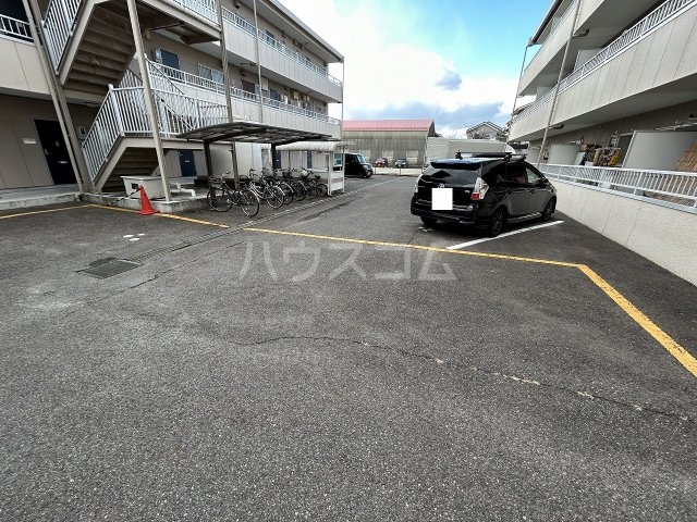 3/10 駐車場