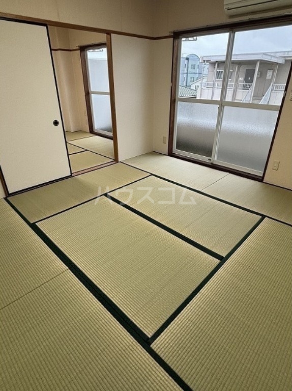 寝室