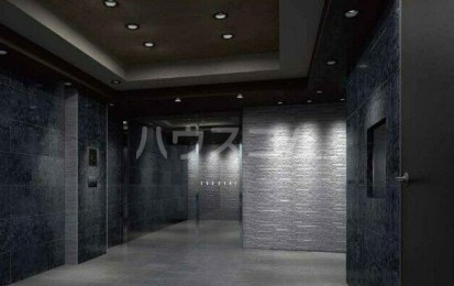 14/24 エントランス