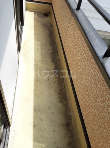 23/30 バルコニー