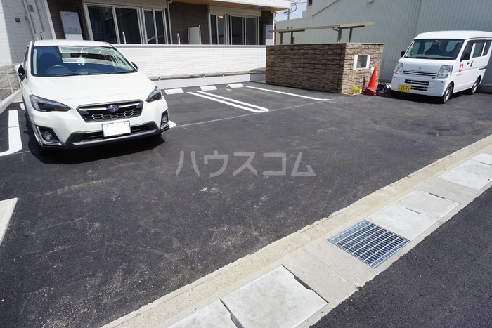 3/5 駐車場