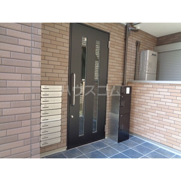 29/30 エントランス