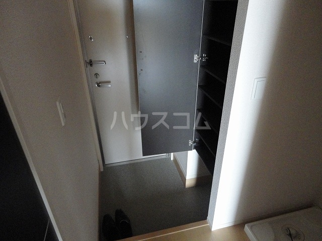 16/24 エントランス