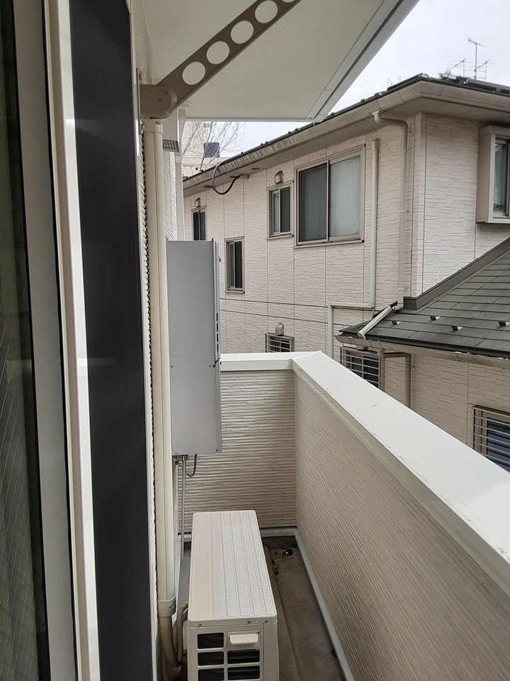 21/30 バルコニー