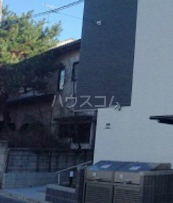 14/19 エントランス