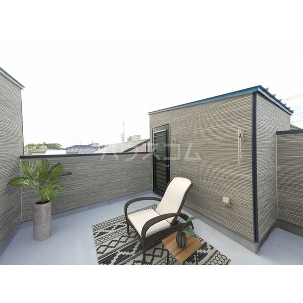 21/30 バルコニー