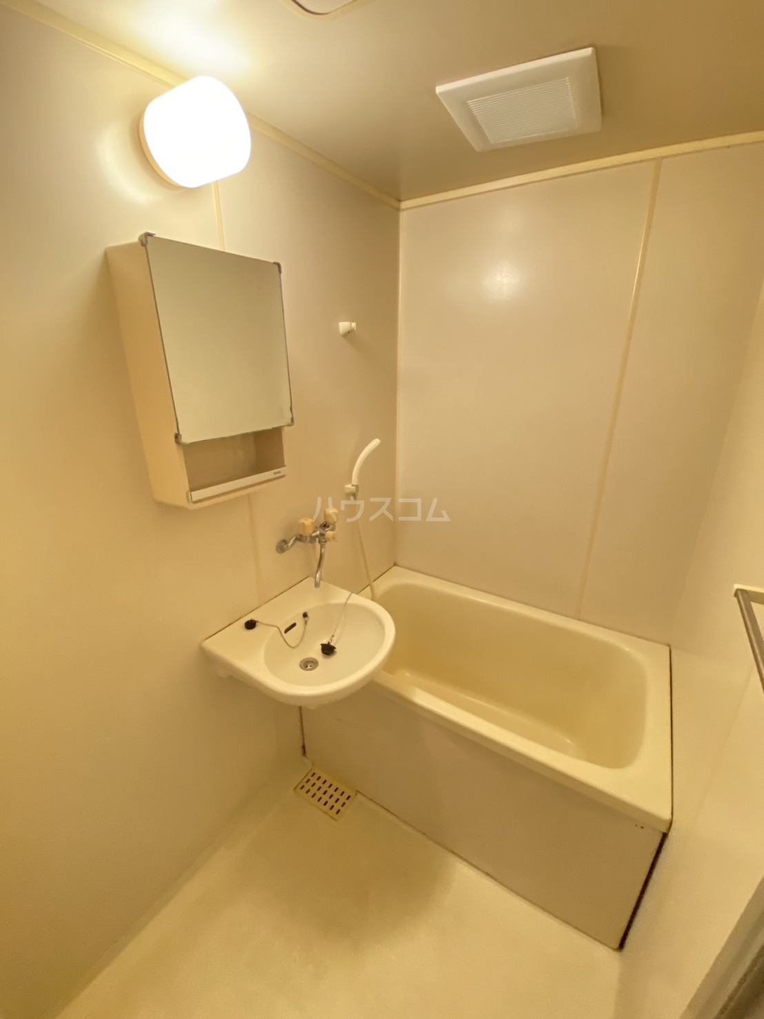 11/23 浴室