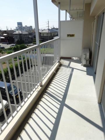 16/28 バルコニー