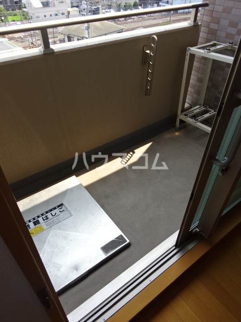 18/28 バルコニー