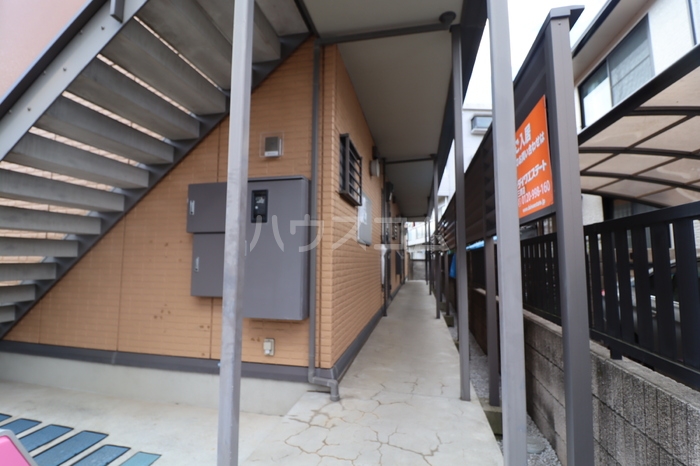 15/17 エントランス