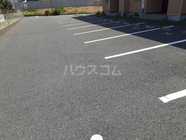 2/8 駐車場