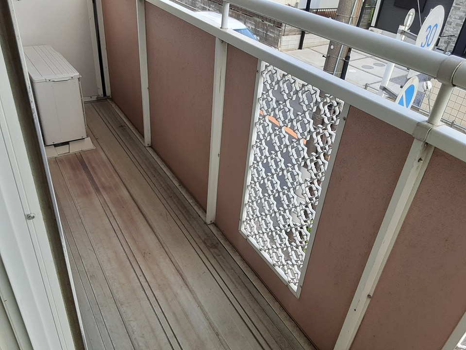 17/28 バルコニー