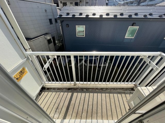 19/30 バルコニー