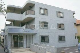 18/30 エントランス