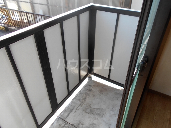 19/28 バルコニー