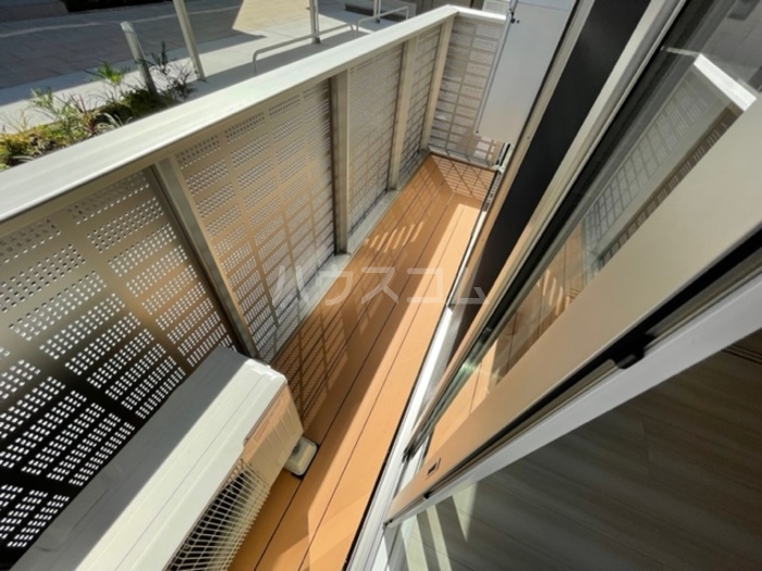 13/28 バルコニー