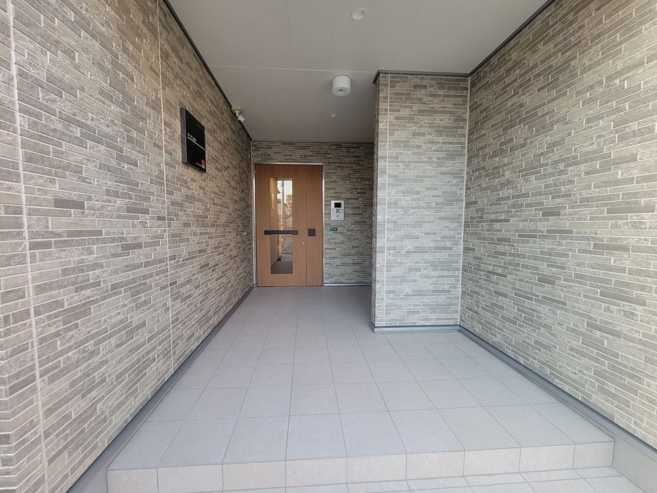 14/24 エントランス