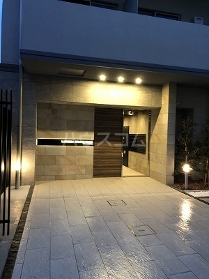 29/30 エントランス