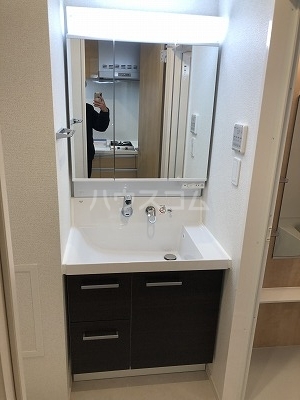 17/30 洗面