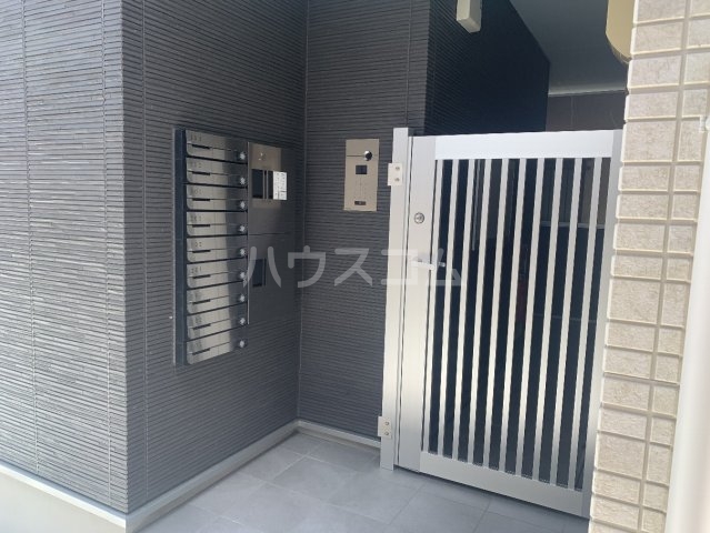 2/6 エントランス