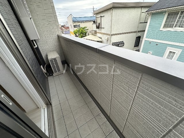 21/30 バルコニー