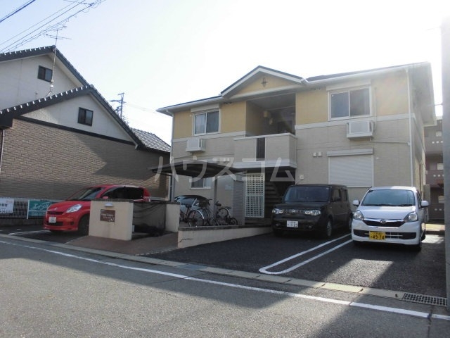 19/22 駐車場