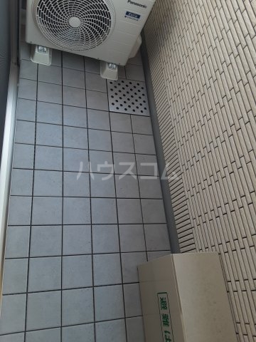 21/26 バルコニー