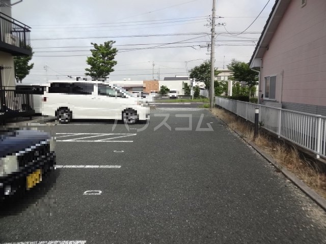 19/27 駐車場