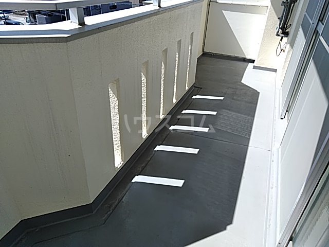 21/30 バルコニー