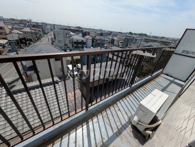 23/30 バルコニー