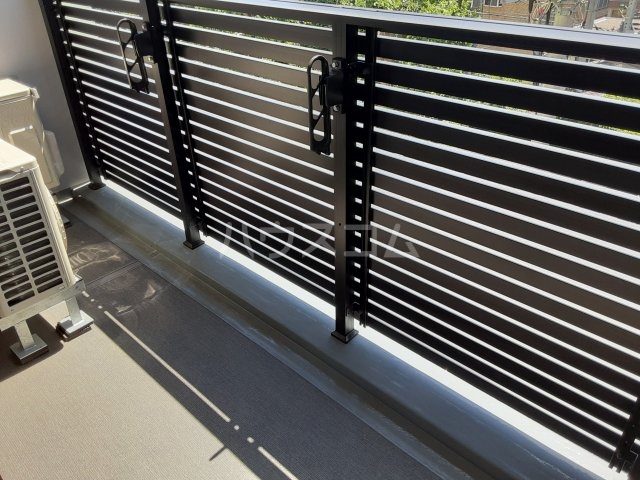 15/28 バルコニー