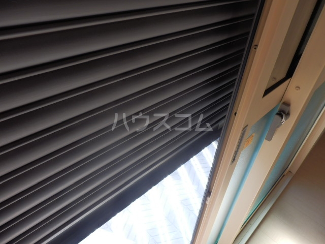 13/18 バルコニー