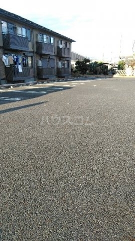 24/28 駐車場