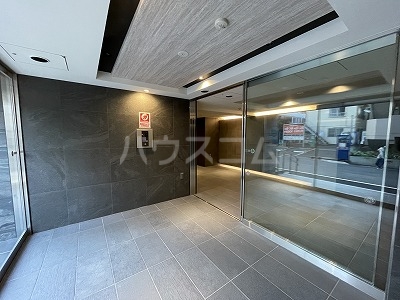 21/24 エントランス