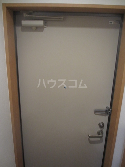 14/30 玄関