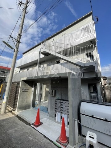 2/30 外観