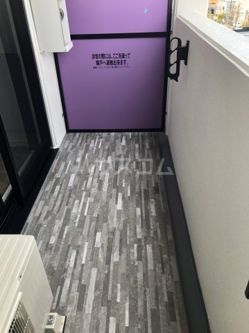 17/30 バルコニー