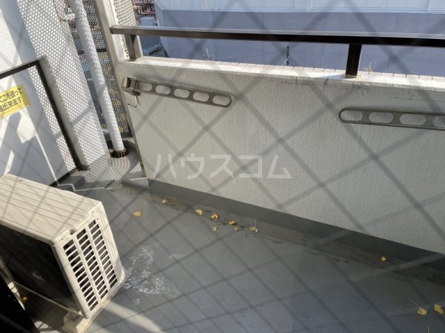 15/22 バルコニー