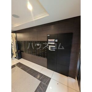 17/22 エントランス