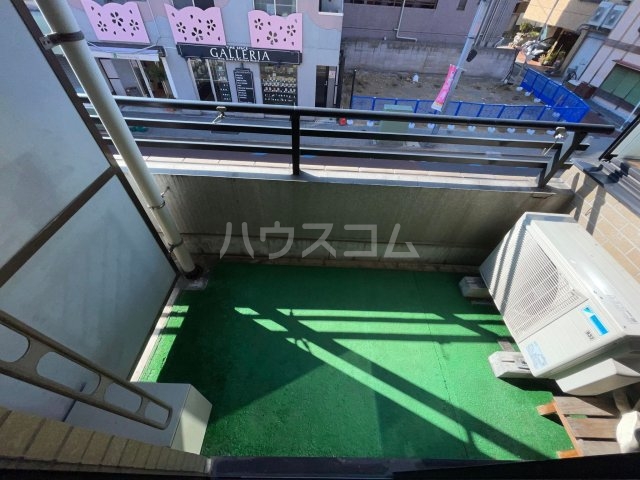 20/30 バルコニー