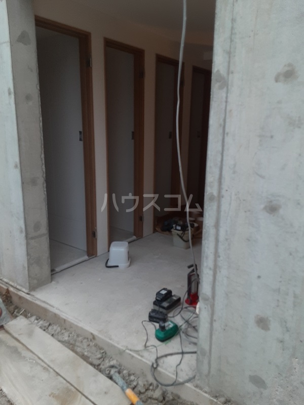 29/30 エントランス