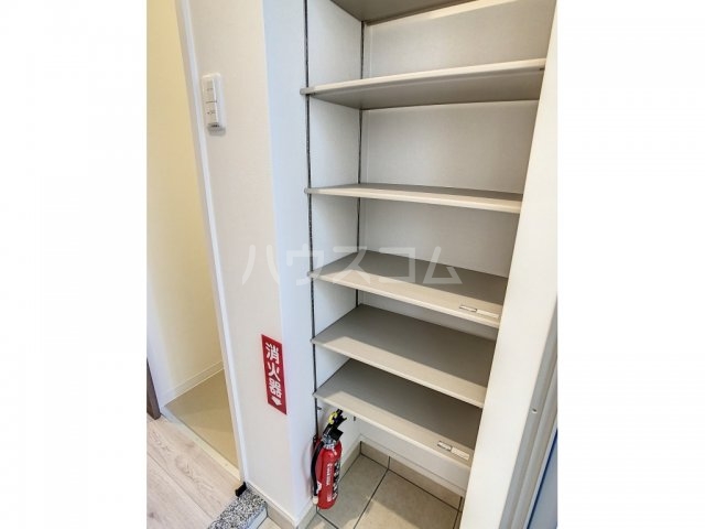 16/26 エントランス