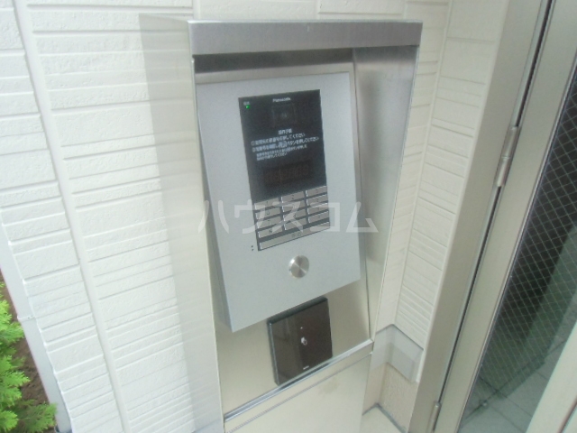 16/22 エントランス