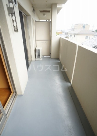 13/26 バルコニー