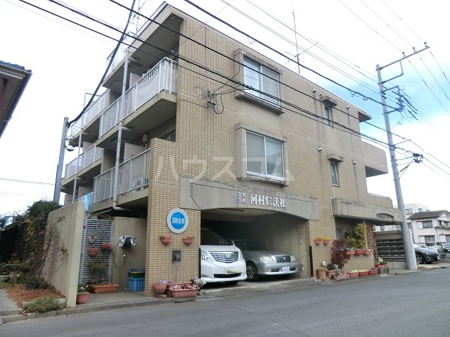 23/24 エントランス