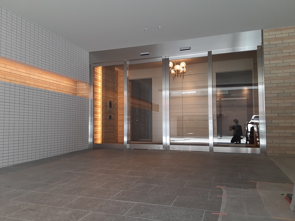 29/30 エントランス