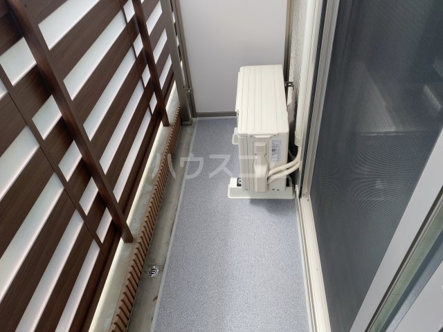 15/23 バルコニー